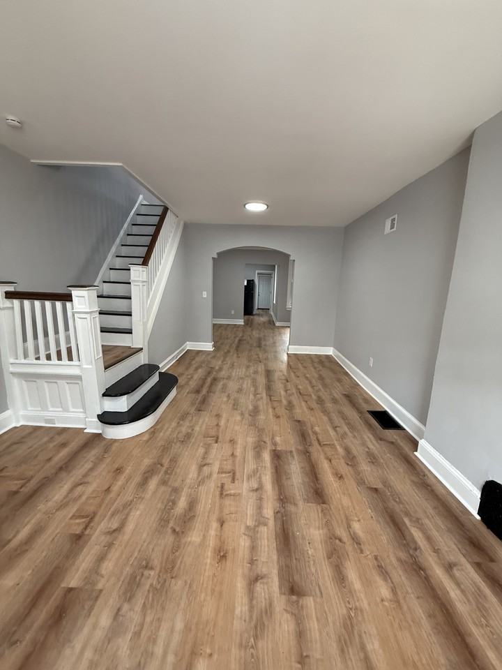 3924 Pennsgrove St #1 - Photo 4 of 11