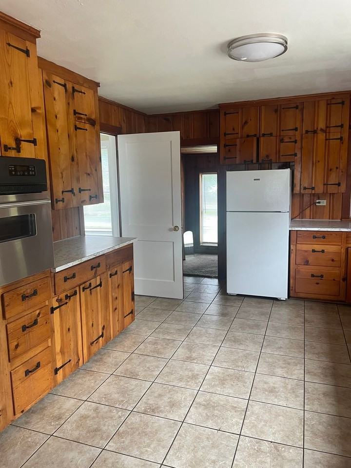 11489 Highway 80 - Photo 2 of 14