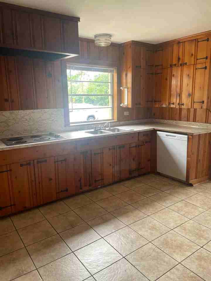 11489 Highway 80 - Photo 3 of 14