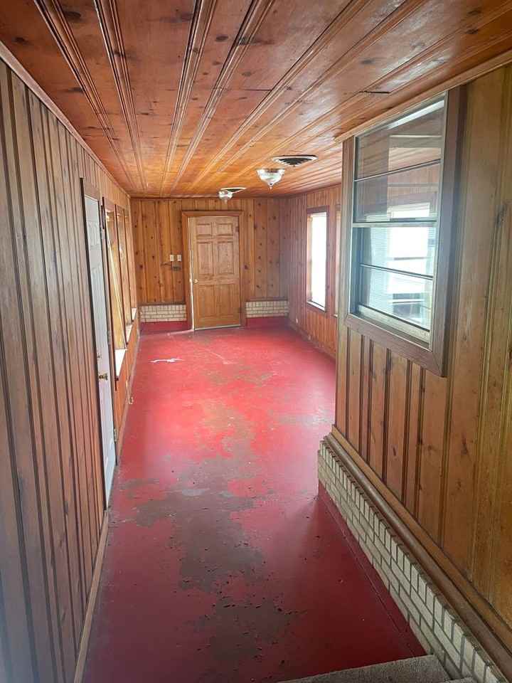11489 Highway 80 - Photo 4 of 14