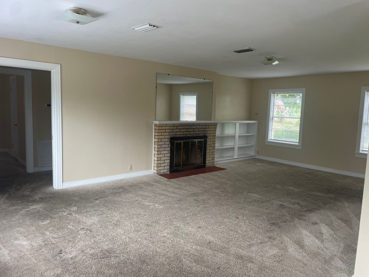 11489 Highway 80 - Photo 5 of 14