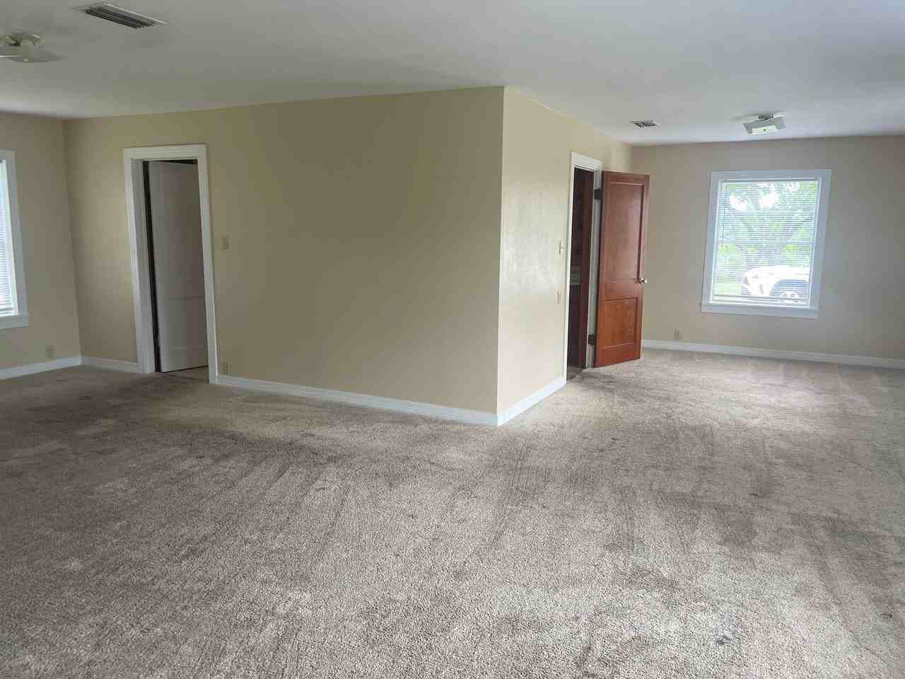 11489 Highway 80 - Photo 6 of 14