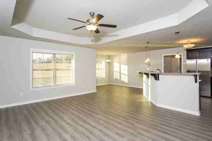 20177 Yarbrough Rd - Photo 6 of 13