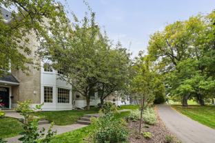 1611 21 Avenue Southwest #3 - Photo 1 of 1