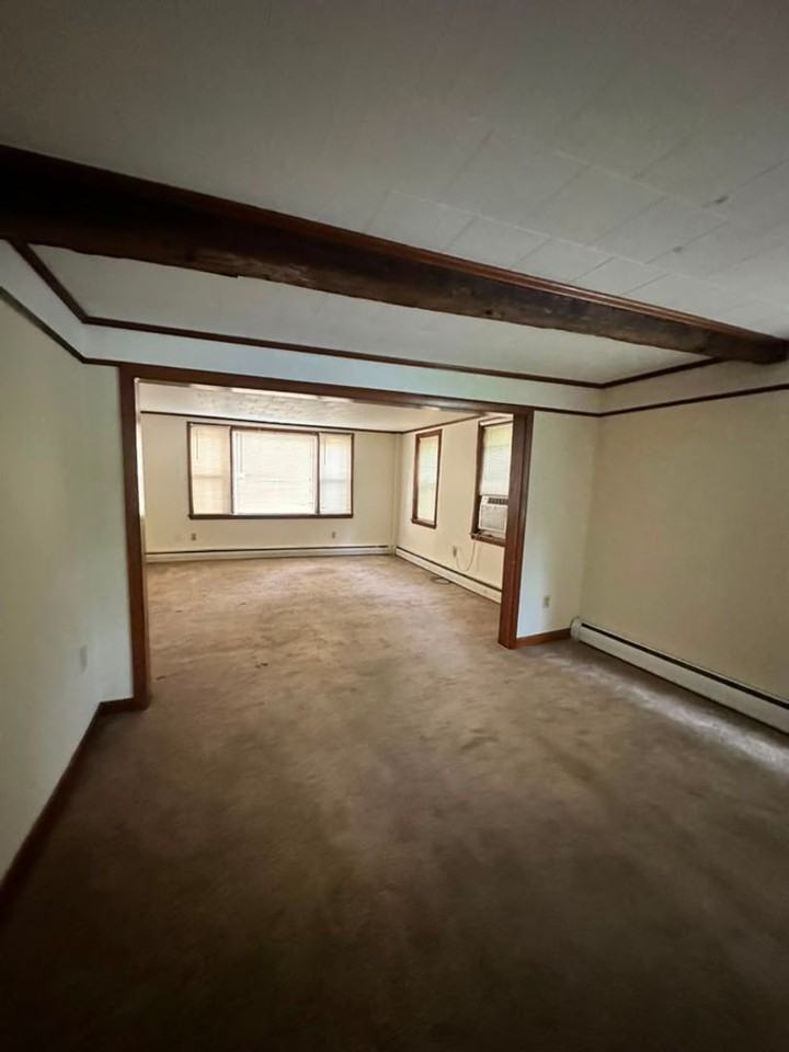 30 Nelson St - Photo 7 of 17