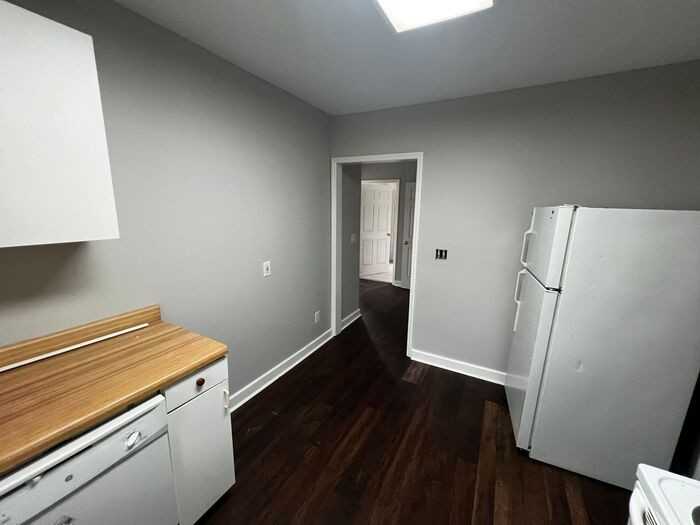2903 Park St - Photo 5 of 10