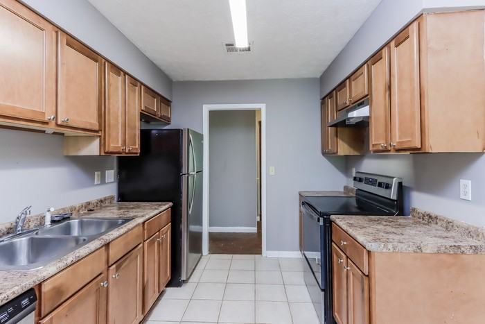 2953 Woodforest Ln - Photo 6 of 11