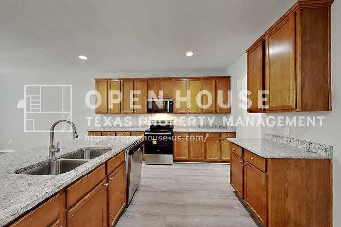 8828 Night Wind Ln - Photo 6 of 23