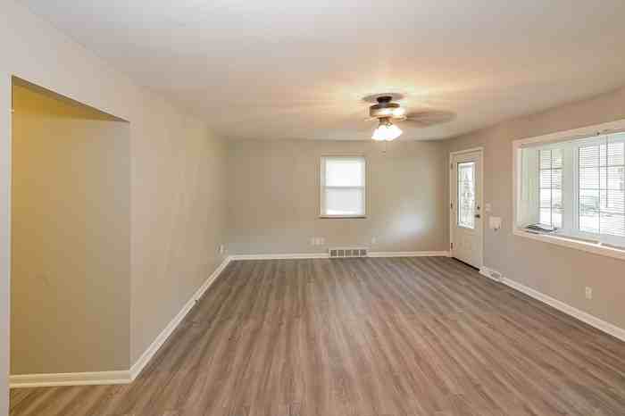 3346 Stevie Ln - Photo 5 of 13