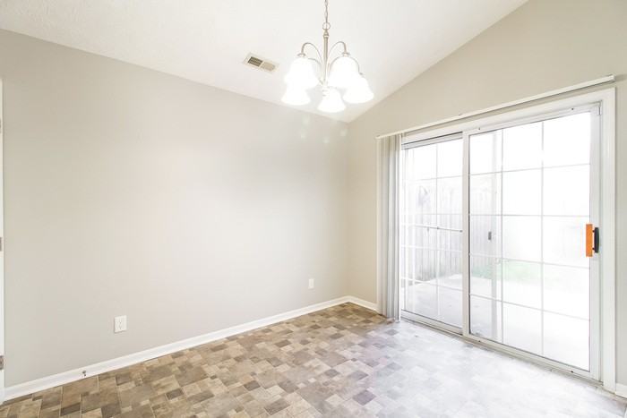 4189 Bonita Dr - Photo 4 of 10