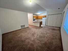 featured image of 961 Emmons St