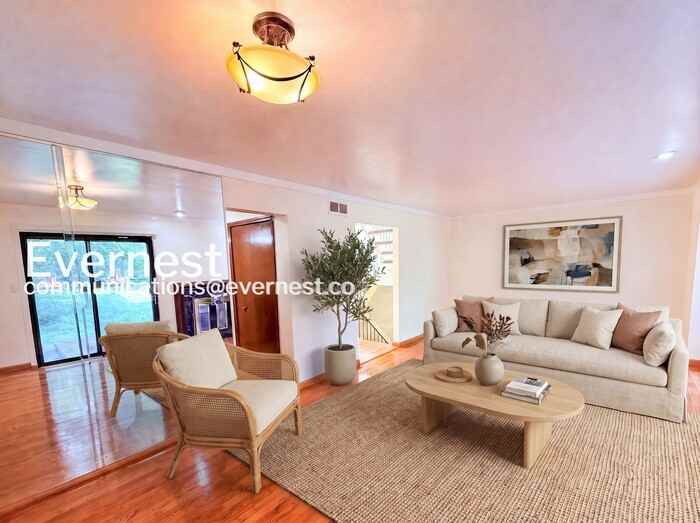 5369 Wright Way W - Photo 3 of 30