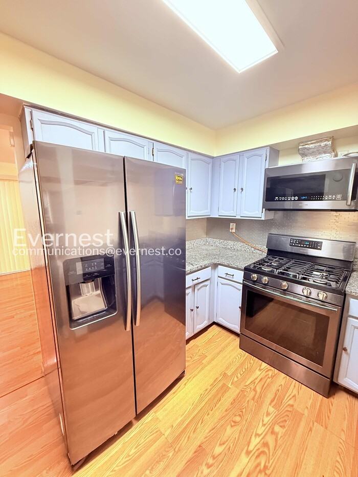 5369 Wright Way W - Photo 6 of 30