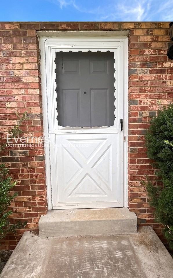 14848 Ensor Ct - Photo 2 of 22