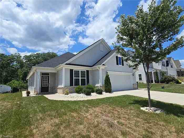 999 Woodview Ridge Trl - Photo 2 of 33