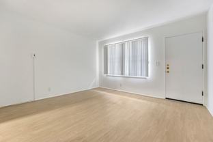10906 Santa Monica Blvd, prime Westwood! - Photo 1 of 1