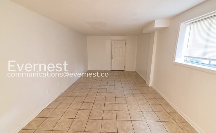 1851 Dana Ln - Photo 6 of 17