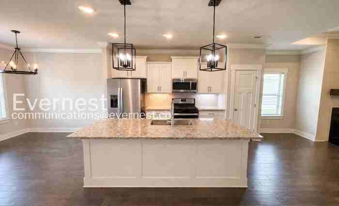 159 Rosemary Ayers Dr - Photo 3 of 32