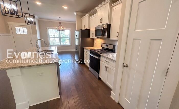159 Rosemary Ayers Dr - Photo 5 of 32