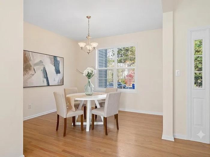 2114 Baycourt Trl - Photo 3 of 37