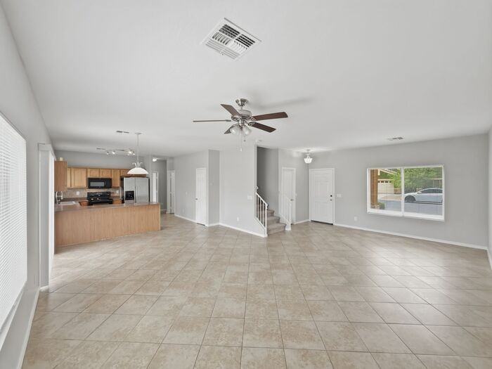 1508 E Heather Dr - Photo 4 of 36