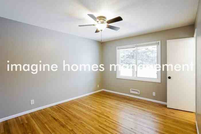 172 150th St W - Photo 6 of 14