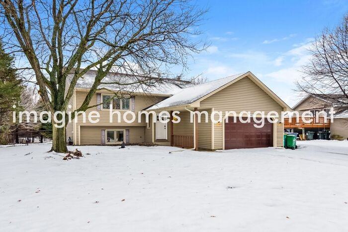 4512 Whitetail Way - Photo 3 of 17