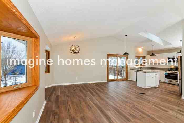 4512 Whitetail Way - Photo 4 of 17
