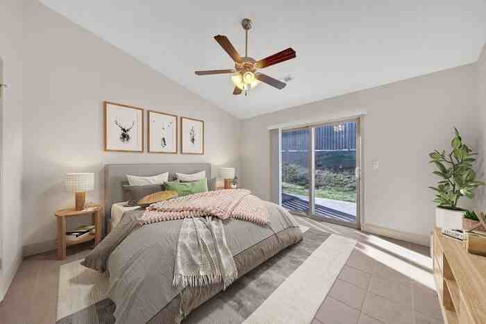2341 Suncrest Village Ln - Photo 2 of 20