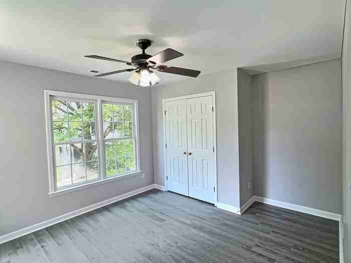 109 Weatherhill Pt - Photo 4 of 18