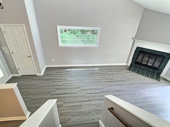109 Weatherhill Pt - Photo 7 of 18