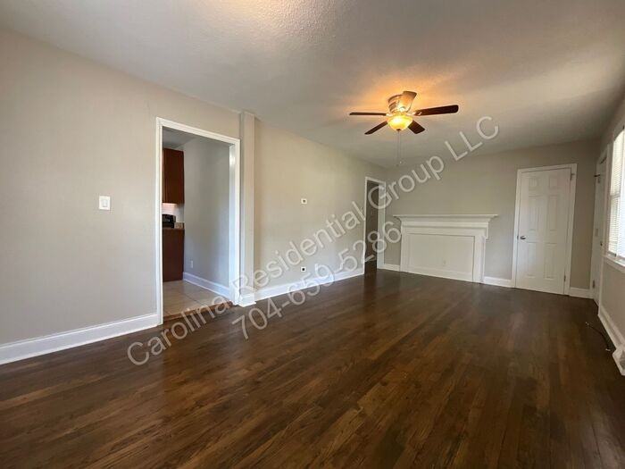 405 Plymouth Ave - Photo 3 of 15