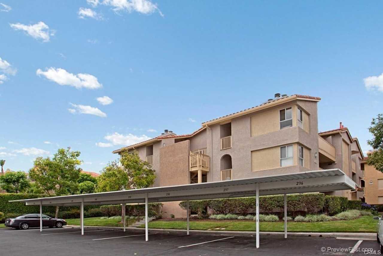 48 Corniche Dr - Photo 2 of 11