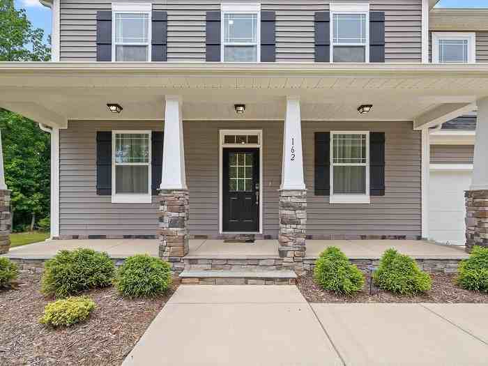 162 Karlov Rd - Photo 4 of 49