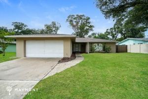 featured image of 928 Parkwood Dr
