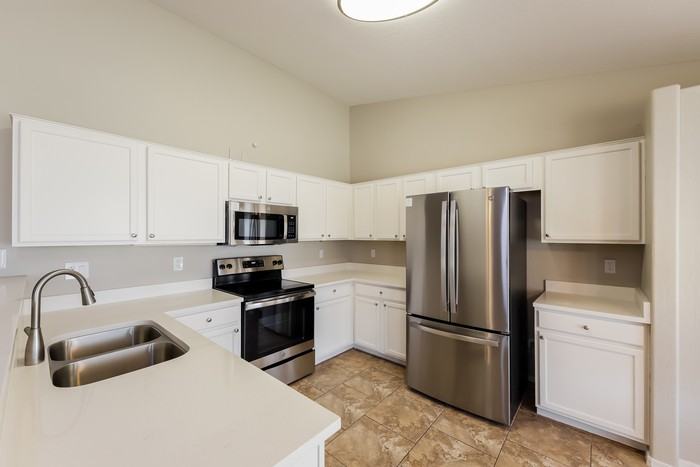 865 W Mesquite Ave - Photo 7 of 21