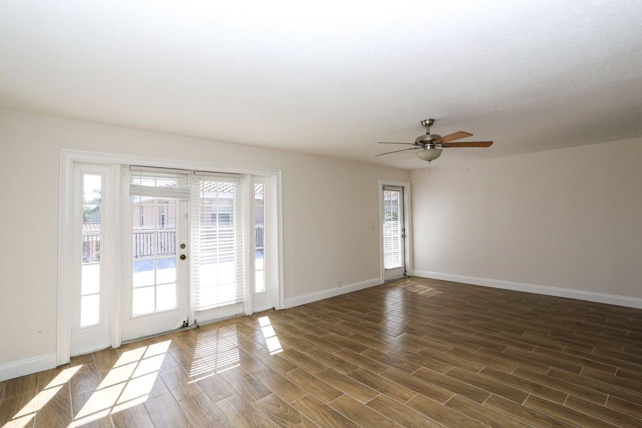 2102 Alamanda Dr Ph B - Photo 6 of 18