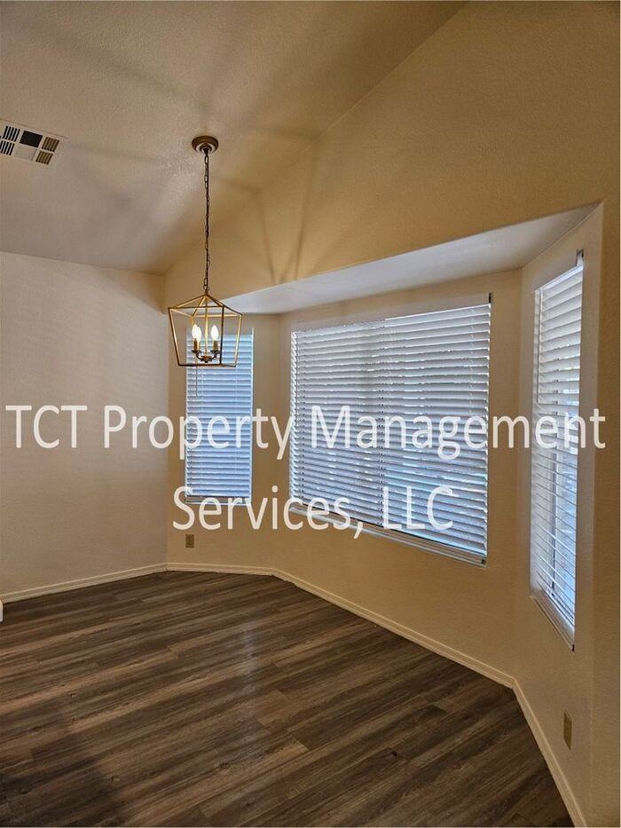 6464 E Russell St - Photo 7 of 19