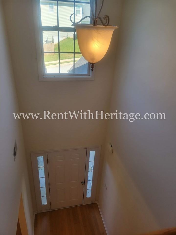 6484 Barkston Trce - Photo 5 of 50