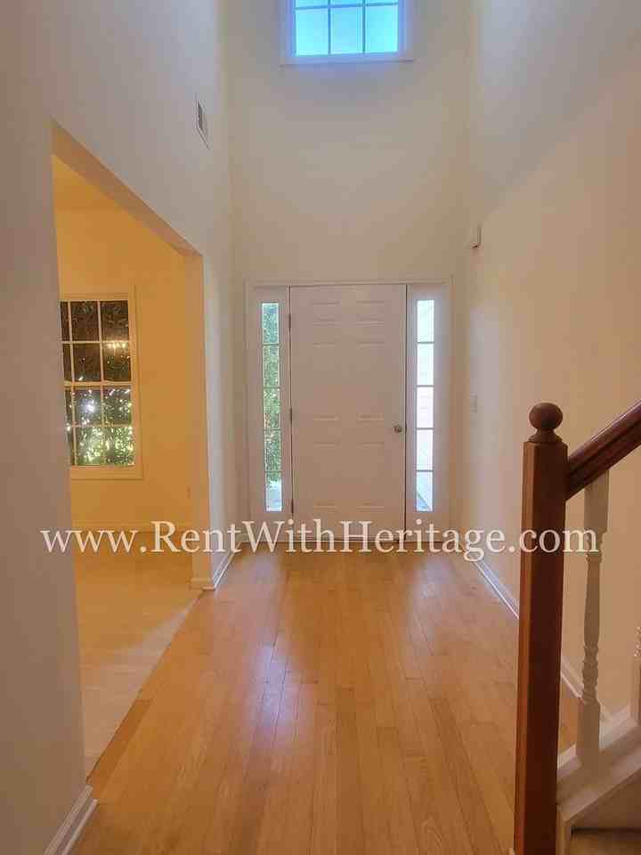 6484 Barkston Trce - Photo 6 of 50