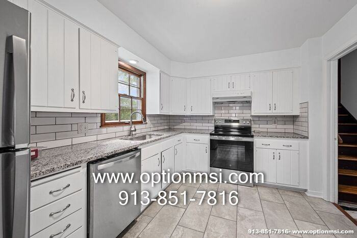 9401 Outlook Dr - Photo 6 of 39