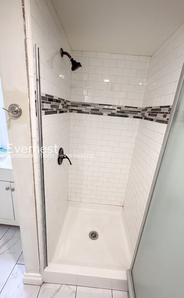 5015 Melrose Ave #C - Photo 6 of 23
