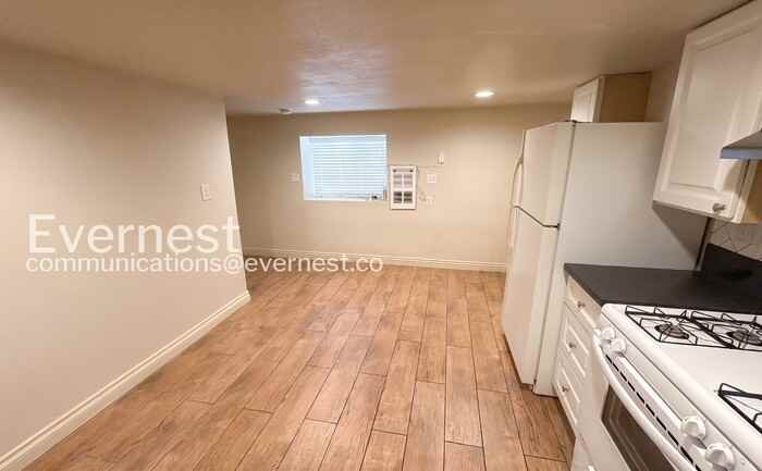 5015 Melrose Ave #C - Photo 7 of 21