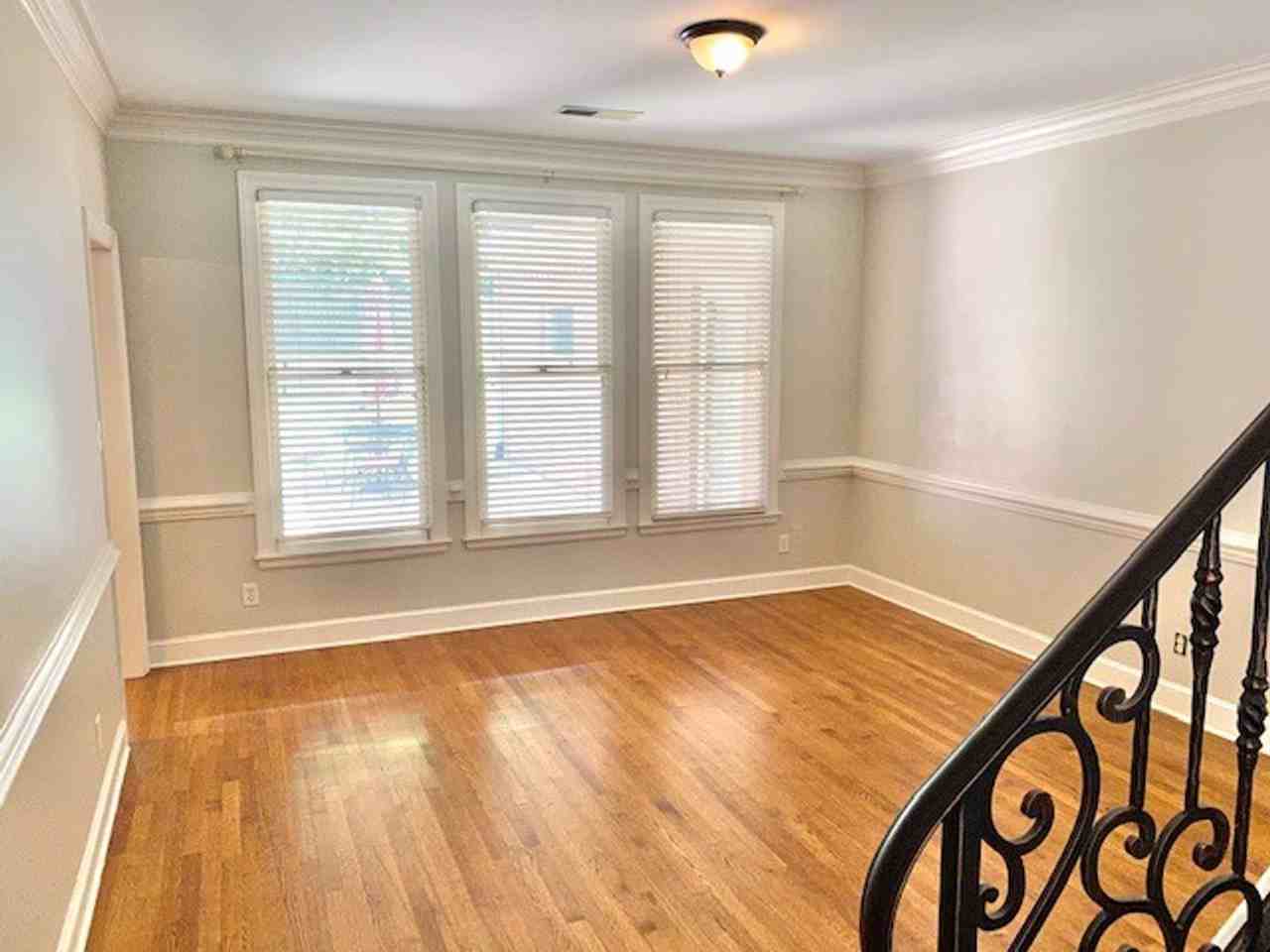 489 Chickasaw Land Way - Photo 5 of 24