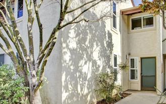 415 W Gutierrez St #8 - Photo 1 of 1