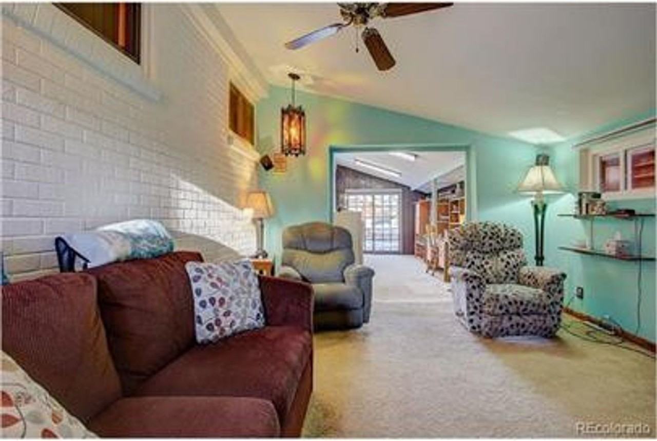 10711 Blue Jay Ln - Photo 2 of 27