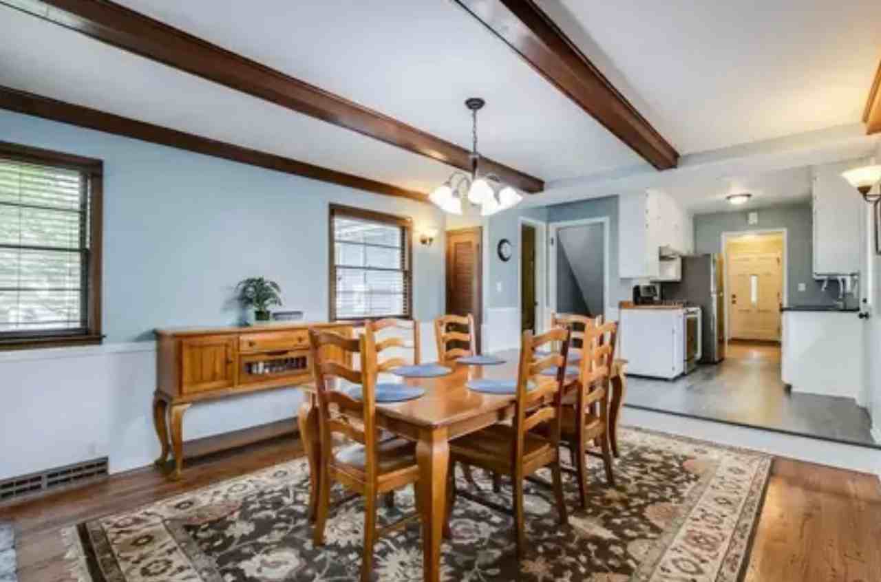 2857 Merrill St - Photo 4 of 35