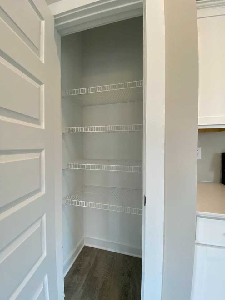 65 Red Oak Ct - Photo 6 of 46