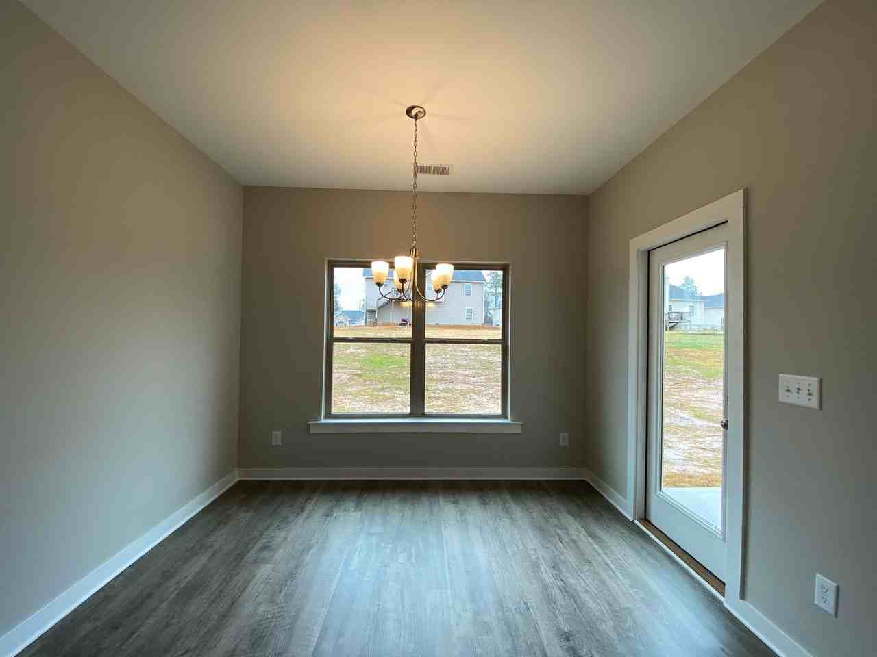 65 Red Oak Ct - Photo 7 of 46