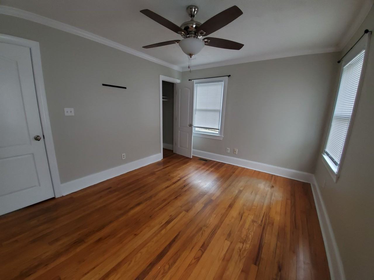 213 Brainerd Ave - Photo 5 of 14
